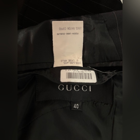 EUC Gucci black pinstripe pantsuit - jacket & pants - 40 (6/8) - Picture 12 of 16